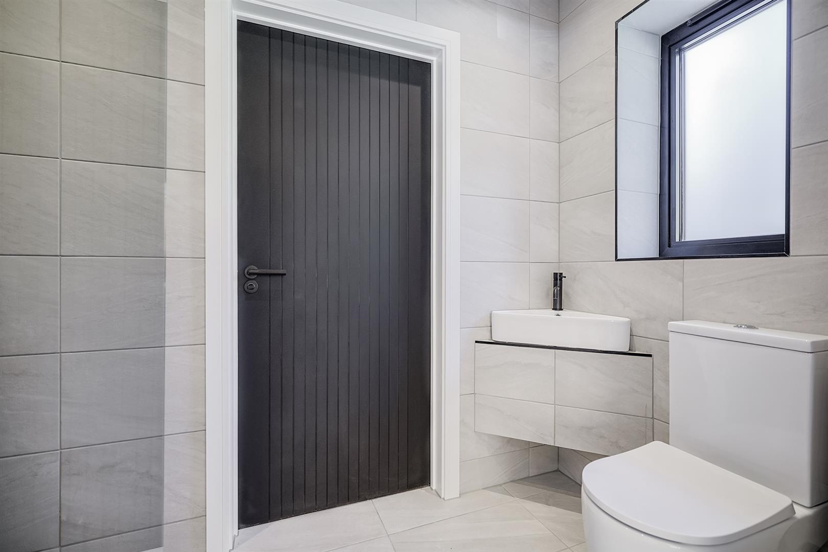 Heddfan, Croesyceiliog, Carmarthen, SA32 8DS